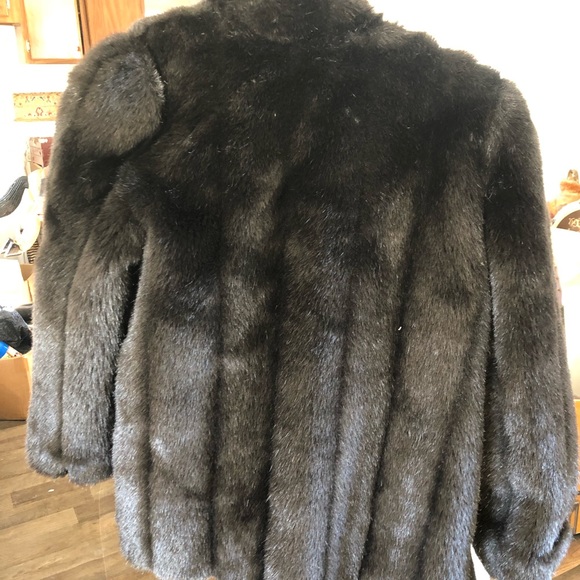 Vintage faux fur jacket - Picture 2 of 4